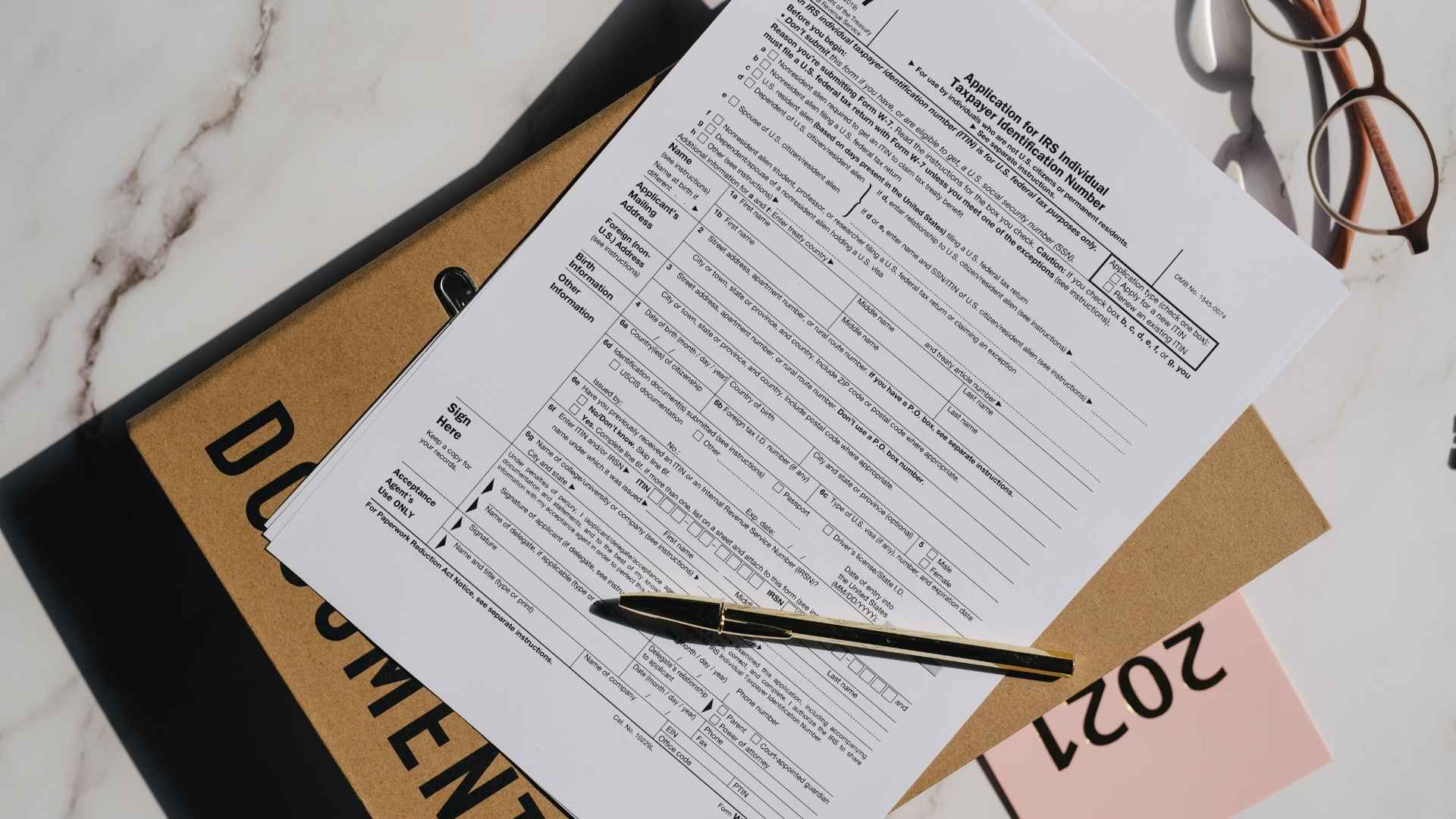 Como declarar CFDs no IRS?