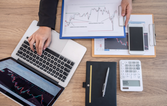 eToro vs Trading 212: qual escolher?